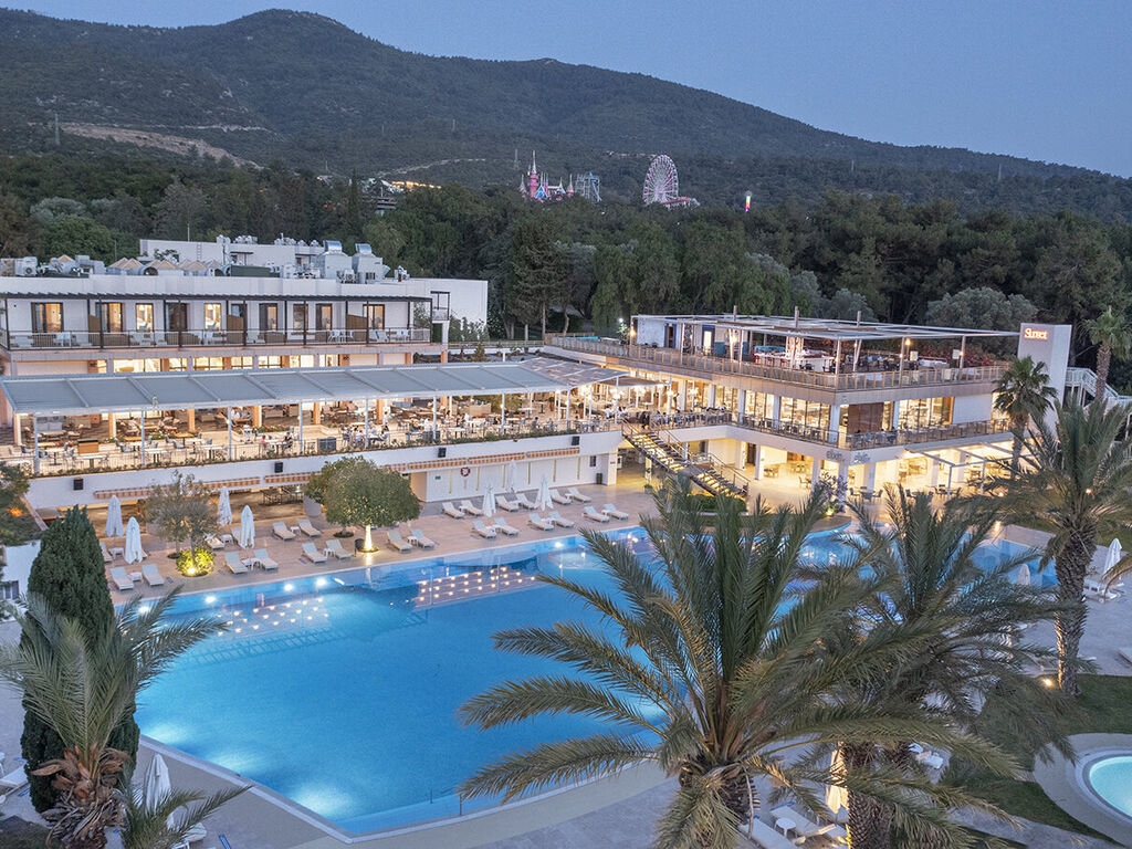 DoubleTree By Hilton Bodrum Işıl Club Resort