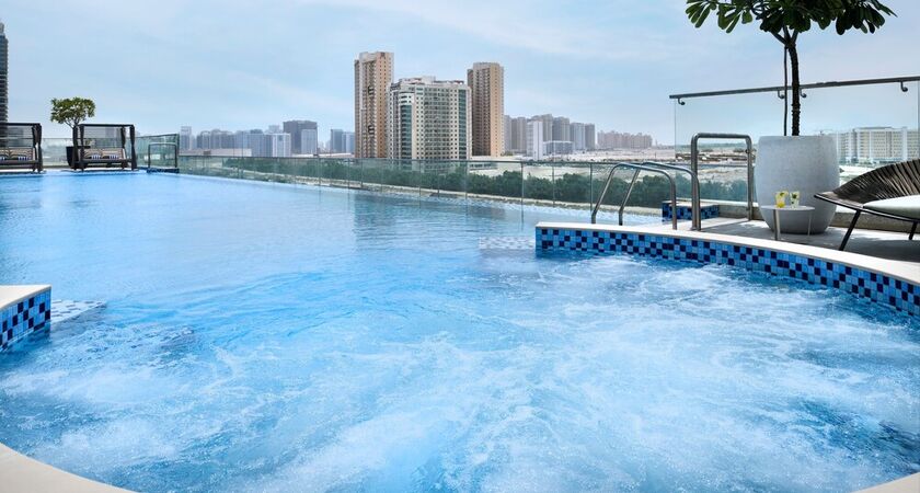 Mövenpick Hotel Jumeirah Village Triangle